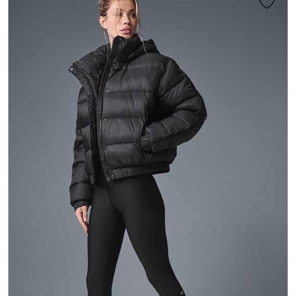 Alo Yoga Aspen Love Puffer Jacket Black XS - Picture 4 of 8